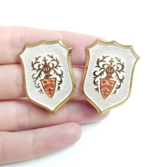 Vintage Family Crest Style Enamel Clip On Earrings, West Germany White Gold Tone - Picture 1 of 7